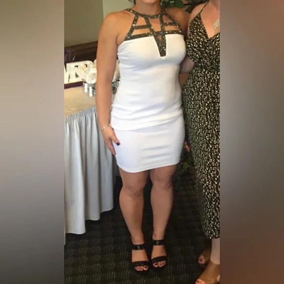 Charlotte Russe White and gray sparkly geometric moon rock mini cocktail dress! - Picture 3 of 15